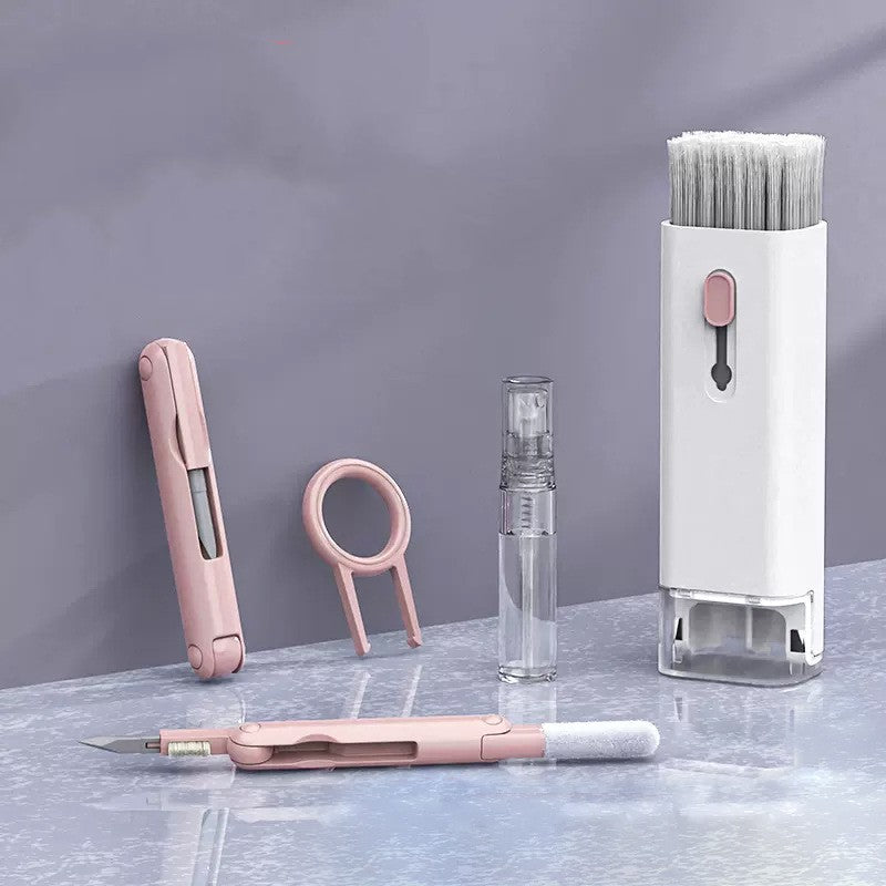 7-in-1 Portable Tech Cleaning Kit